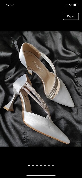 Gri stiletto