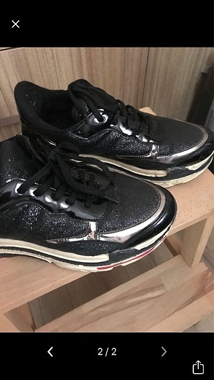 Flo Ayakkabı Siyah simli spor ayakkabı