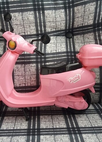 Barbie motoru