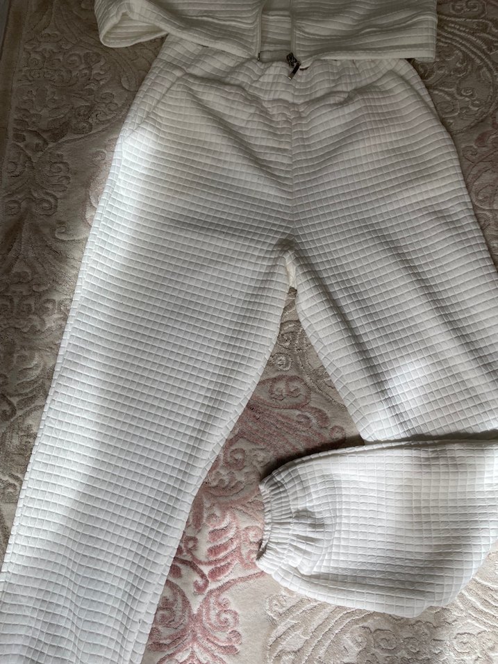 beyaz takım - Görsel 5