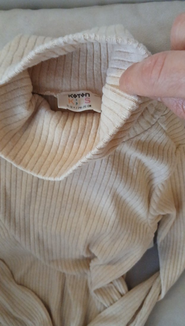 Bej Çocuk Keten Boğazlı Kazak,Yeni ,11-12 yaş - Görsel 3