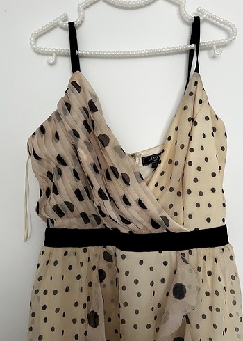 Bej Puantiyeli midi Askılı Elbise - Görsel 4