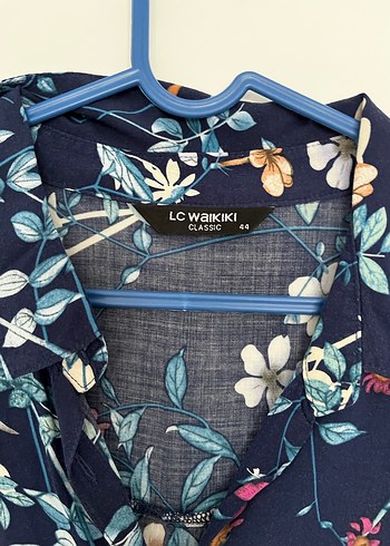 Mavi Desenli V Yaka Bohem Gömlek - Görsel 2