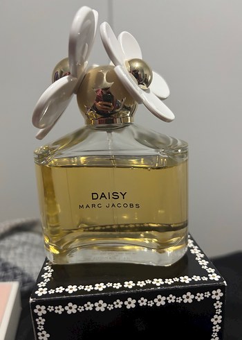 Marc Jacobs Daisy Kadın Parfümü - Görsel 3