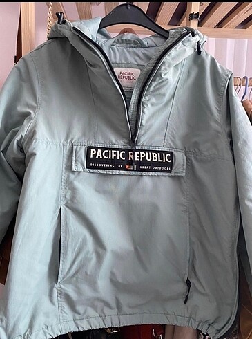Pull & Bear mont