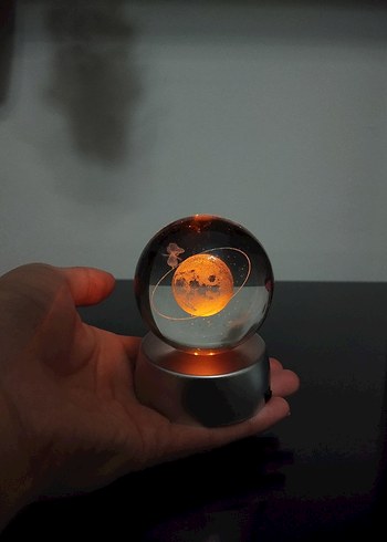 Diğer Turuncu Ay ve Gezegen Temalı Kristal Küre