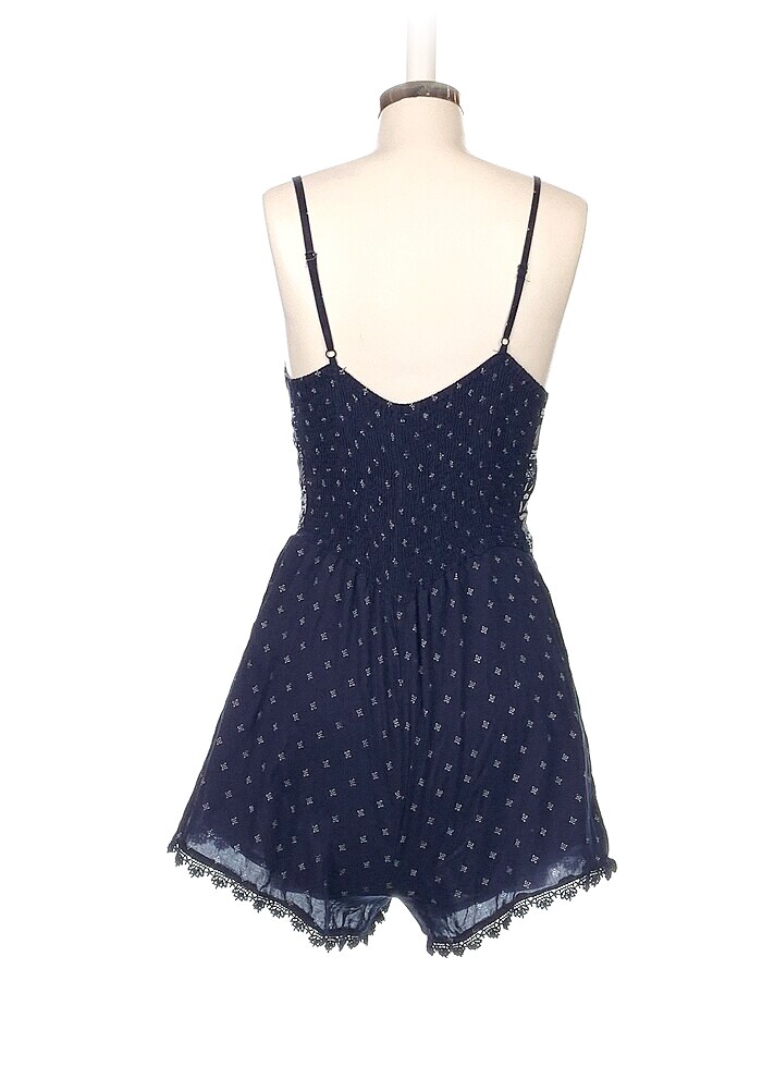 Bershka Kısa Tulum %70 İndirimli. - Görsel 3