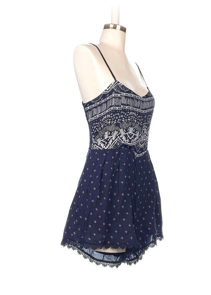 Bershka Kısa Tulum %70 İndirimli. - Görsel 2