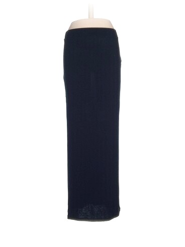 Bershka Uzun Etek %70 İndirimli.