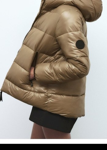 Zara Kapüşonlu Kadın Kışlık Mont - Görsel 7