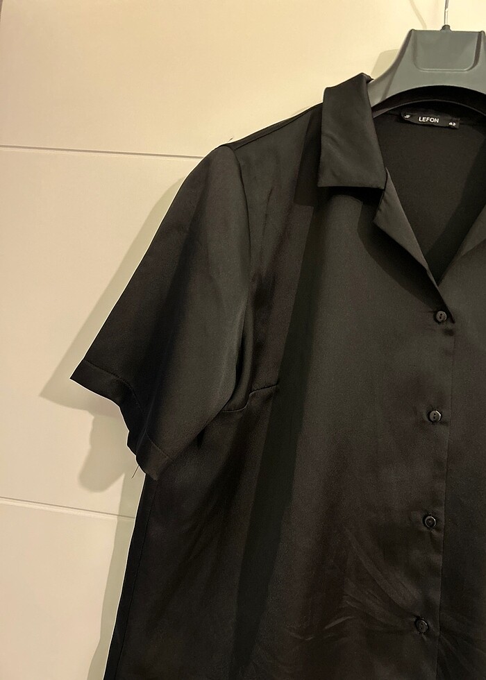 Siyah saten gömlek - Görsel 4