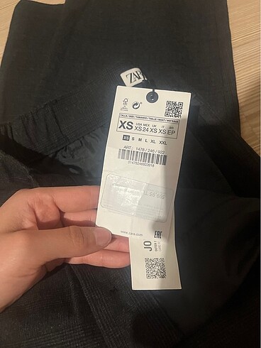 Zara Zara kumaş pantolon etiketli