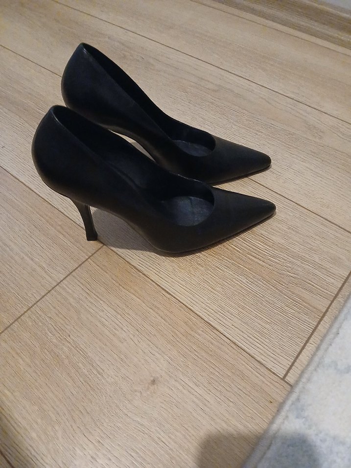 Kadın Siyah Rugan Stiletto Topuklu Ayakkabı - Görsel 3