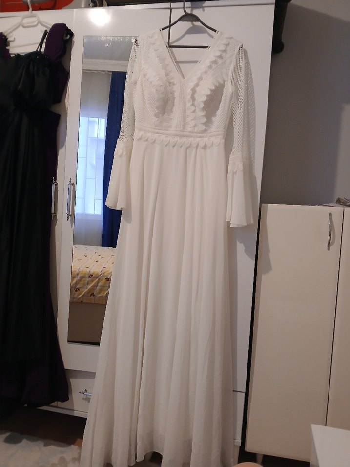 Bohem V Yaka Uzun Kollu Beyaz Gelinlik - Görsel 5