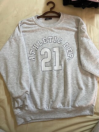 Gri yazılı sweat