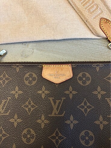 Louis Vuitton Louis Vuitton çapraz çanta