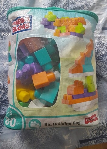 Mega block