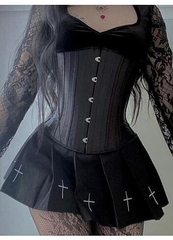 Viktorian tarzı gotik korse