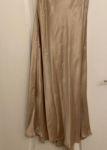 Bej askılı elbise - Görsel 2