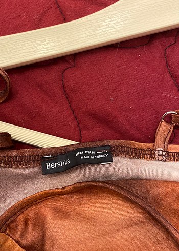 Saten askılı elbise - Görsel 5