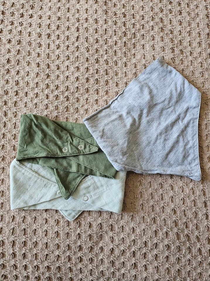 Bebek Önlüğü Üçlü Set - Görsel 4