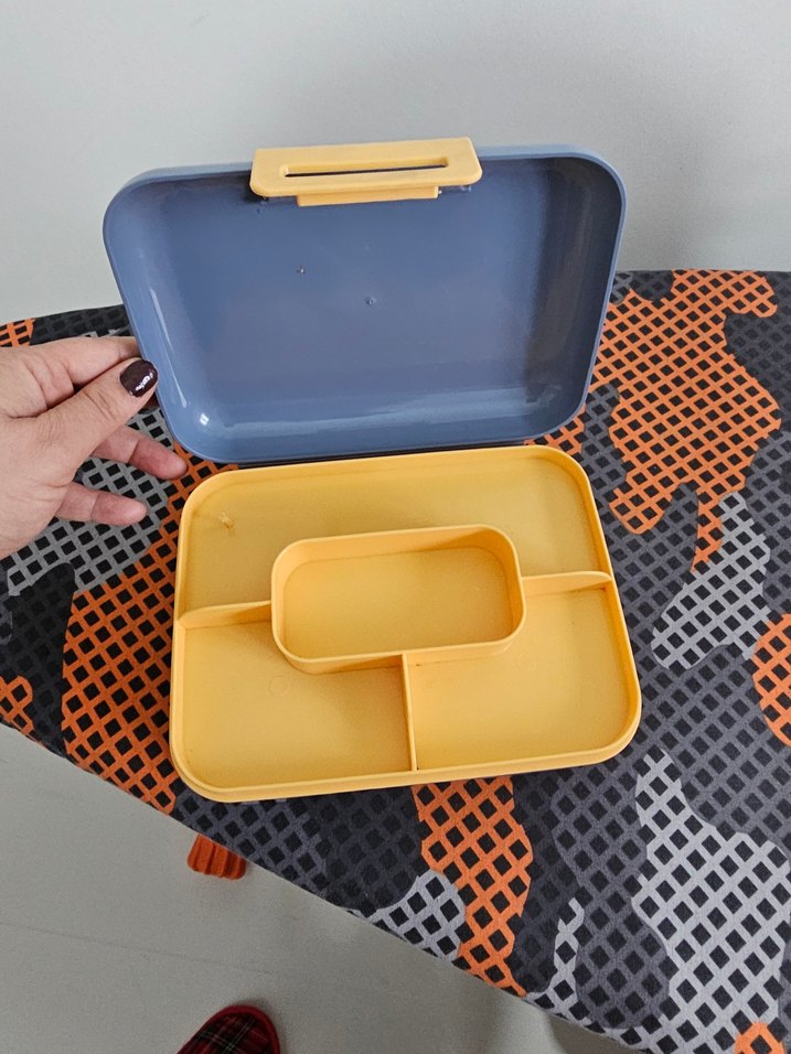 Bölmeli Sarı beslenme kutusu - Görsel 5