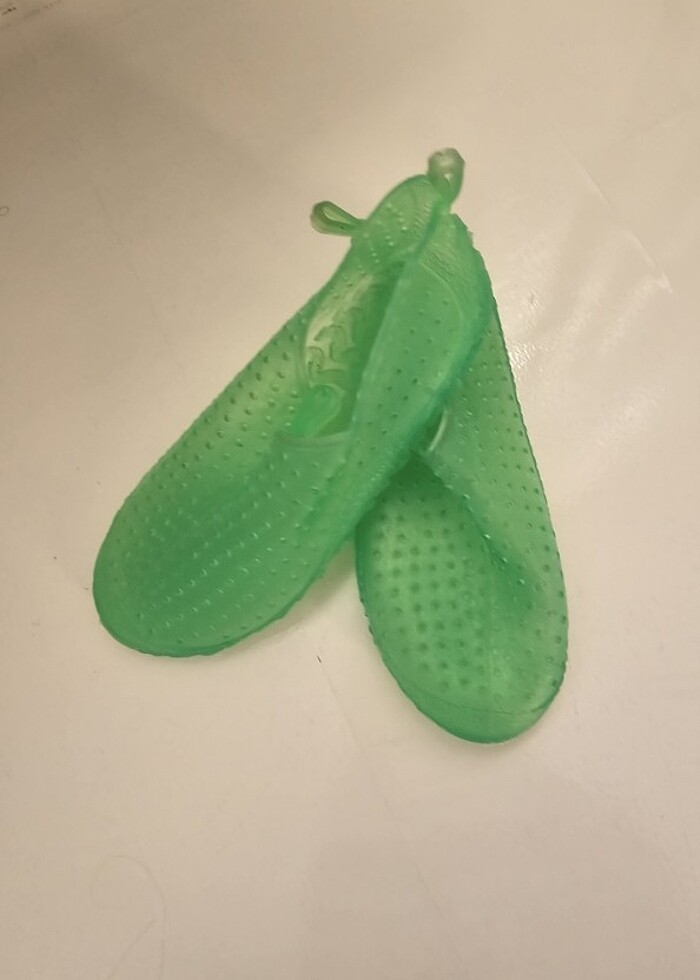 29 numara havuz ve deniz ayakkabısı - Görsel 2