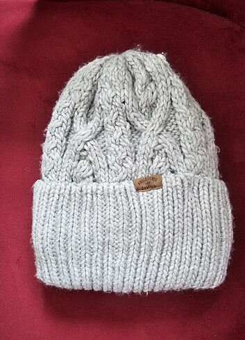 H&M gri bere - Görsel 2