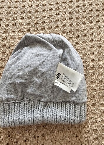 H&M gri bere - Görsel 5