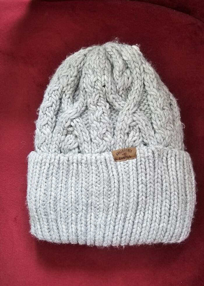 H&M gri bere - Görsel 2