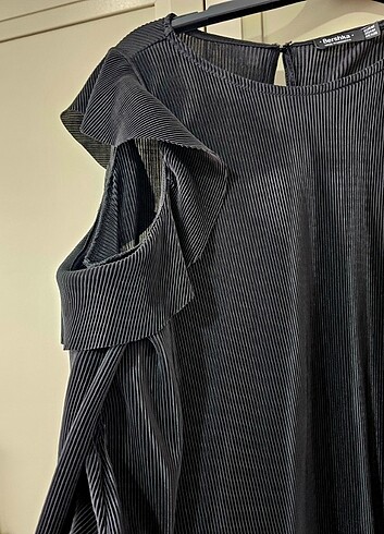 Bershka siyah bluz - Görsel 7