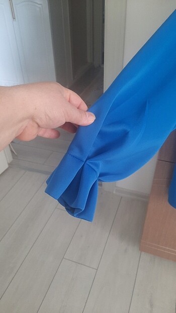 l Beden L Uzun kol kol firfir detayli