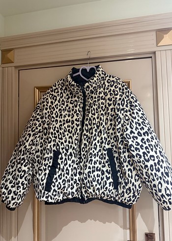 Çift taraflı  Bershka Kadın Kışlık Mont - Görsel 3