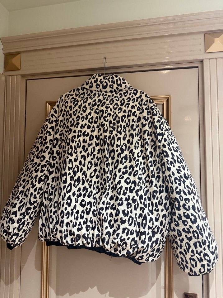 Çift taraflı  Bershka Kadın Kışlık Mont - Görsel 4