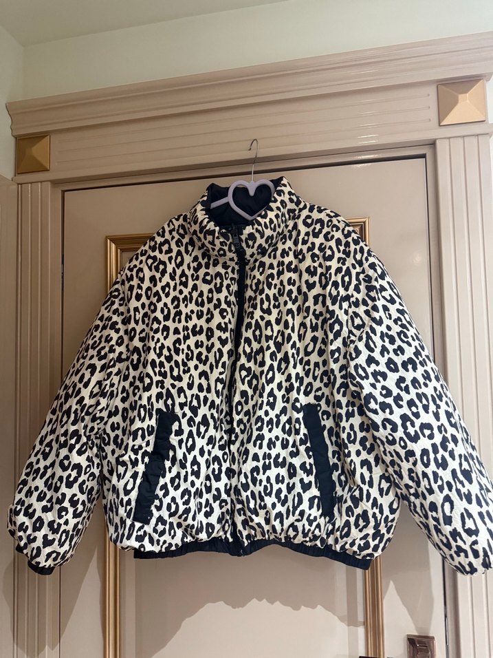 Çift taraflı  Bershka Kadın Kışlık Mont - Görsel 3