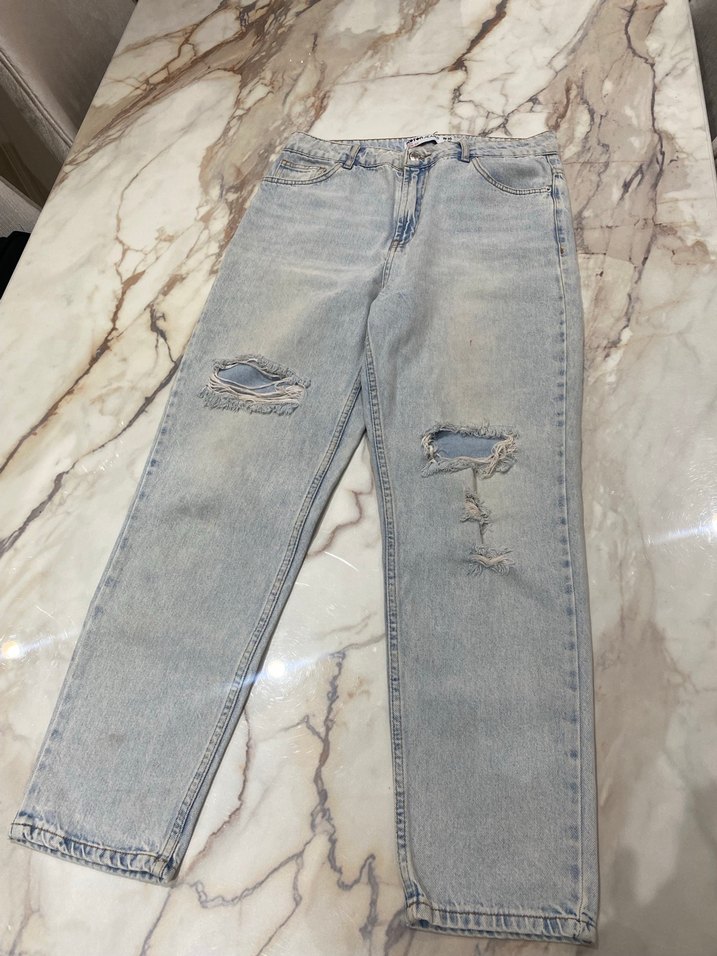 Yırtık Detaylı Gri Midi Boy Denim Jean - Görsel 2