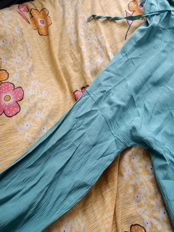 Mavi Kapüşonlu Midi Keten Kadın Yağmurluk - Görsel 5