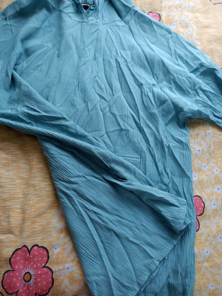 Mavi Kapüşonlu Midi Keten Kadın Yağmurluk - Görsel 3