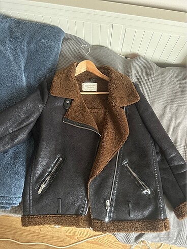 Zara mont
