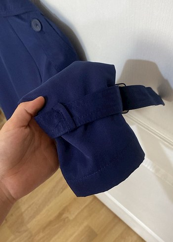 s Beden lacivert Renk Stradivarius kısa trençkot