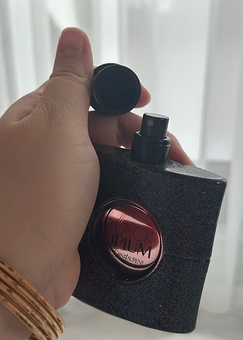 Yves Saint Laurent Black Opium 50ml - Görsel 3