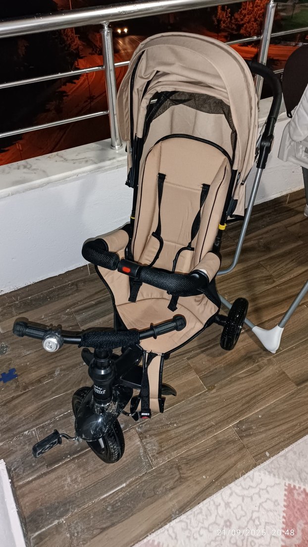 Bej Renkli Bebek Arabası - Görsel 3