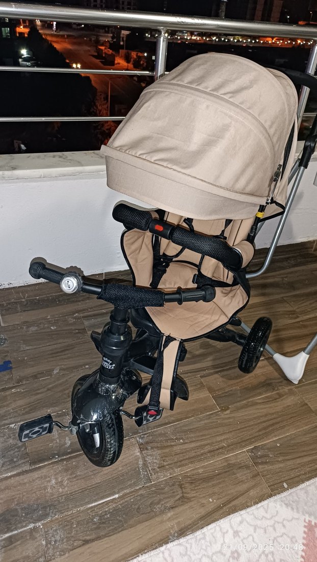 Bej Renkli Bebek Arabası - Görsel 2
