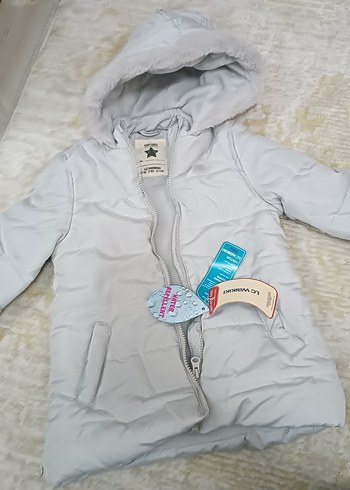 Kürklü Kapüşonlu Gri Kısa cocuk Mont - Görsel 2