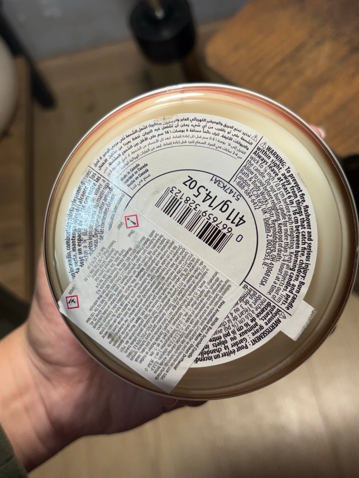 Çilek Kokulu Mum - Bath & Body Works - Görsel 4