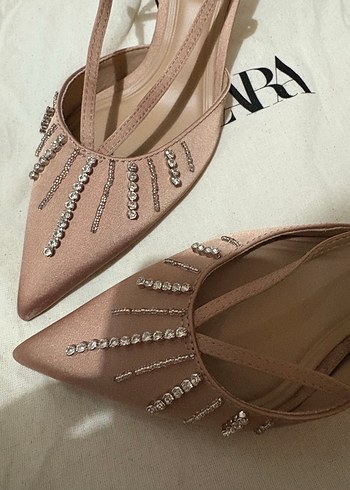 Bej Payet İşlemeli İnce Topuklu Kadın Ayakkabı - Görsel 7