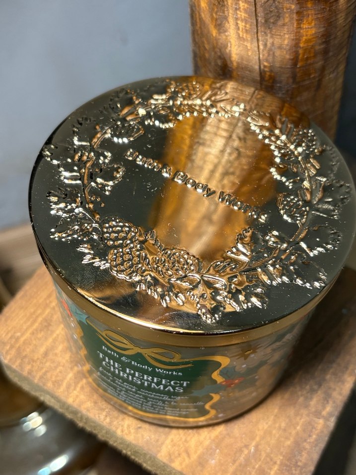 Altın Renkli Parlak Christmas Mum - Görsel 2