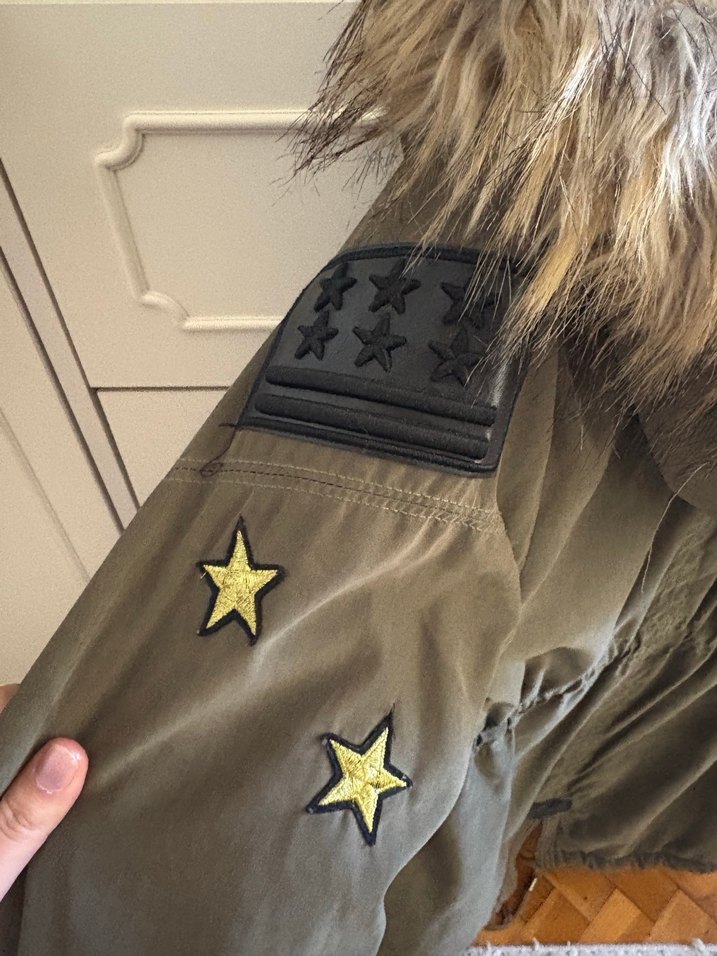 Gri Kadın Kaban, Kürklü Detaylı, Street Wear - Görsel 5