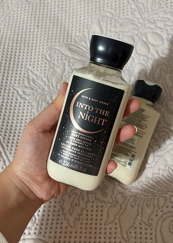Bath & Body Works Into The Night Vücut Losyonu - Görsel 3