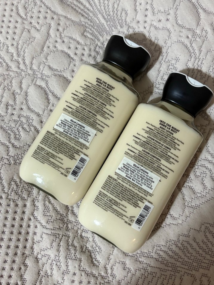 Bath & Body Works Into The Night Vücut Losyonu - Görsel 2